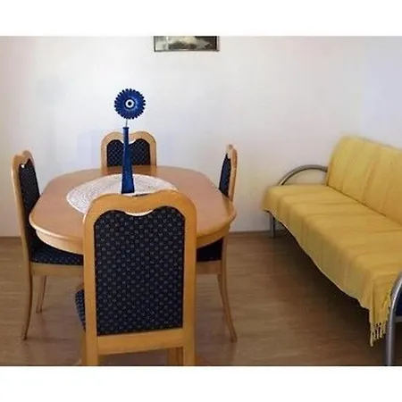 And Florijan Apartman *