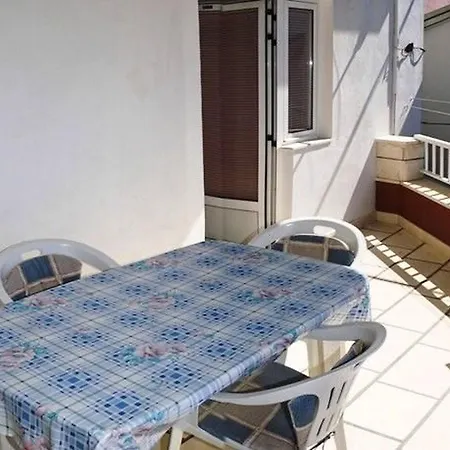 And Florijan Apartman *