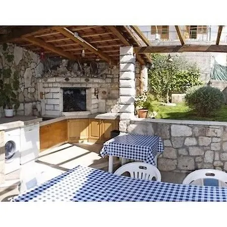 Appartement And Florijan